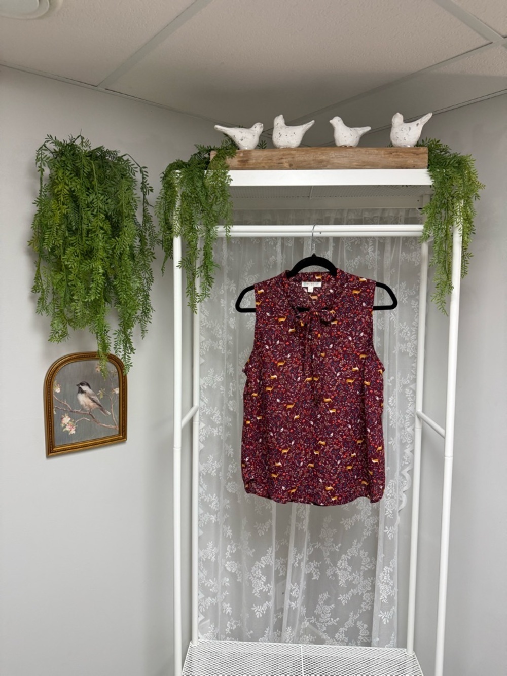Whimsical Woodland Animals Burgundy Sleeveless Blouse with Bow Flowy Size Large